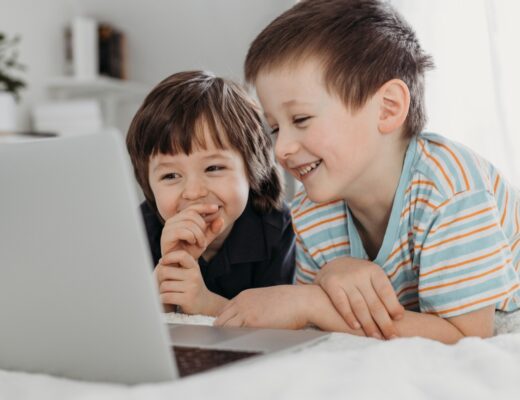 bezpieczeństwo dzieci w internecie